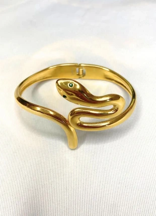 Bracelet doré et chic en forme de serpent - Design original, Style Coquette, brand: Inconnu, condition: New with tags, €8.00, €9.10 includes Buyer Protection Pro