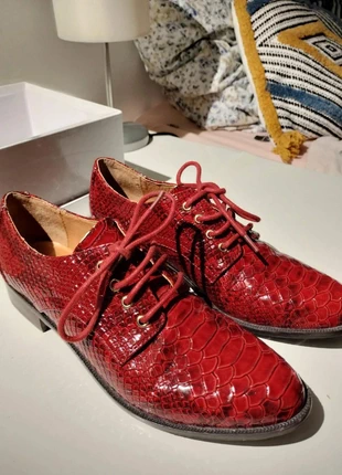 Derbies rouge serpent écaille Mellow Yellow, marke: Mellow Yellow, zustand: Sehr gut, größe: 37, 30,00 €, 32,20 € beinhaltet Vinted-Käuferschutz Pro