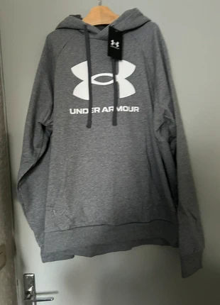 Sweat à capuche under armour neuf L, marque: Under Armour, état: Neuf avec étiquette, taille: L, 30,00 €, 32,20 € Protection acheteurs incluse
