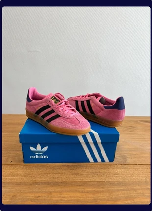 Adidas Gazelle Indoor Rose – Bliss Pink Purple – Neuve – Taille 38, marque: adidas, état: Très bon état, taille: 38, 130,00 €, 137,20 € Protection acheteurs incluse