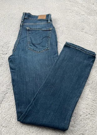 Vintage Jean large levi’s signature coupe flare bootcut bleu W28 L32 FR34 en coton, marke: Levi's, zustand: Sehr gut, größe: XS / 34 / 6, 9,00 €, 10,15 € inklusive Vinted-Käuferschutz