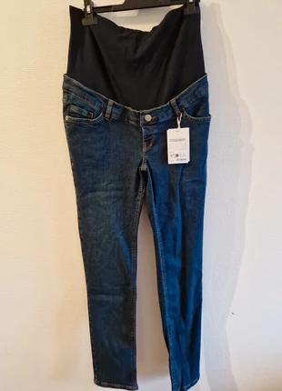 Jeans de grossesse esprit taille 40, marque: Esprit, état: Neuf sans étiquette, taille: L / 40 / 12, 10,00 €, 11,20 € Protection acheteurs incluse
