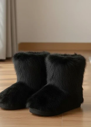 Botte fourrure noire, marque: Fluffy, état: Très bon état, taille: 38, 53,90 €, 57,30 € Protection acheteurs (Pro) incluse