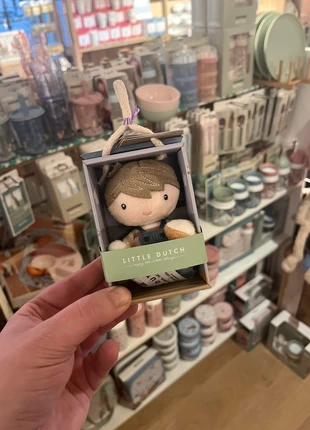 Little Dutch - Pop - Jim - Klein, merk: Little Dutch, staat: Nieuw met prijskaartje, maat: Universeel, € 6,39, € 7,41 inclusief Kopersbescherming Pro