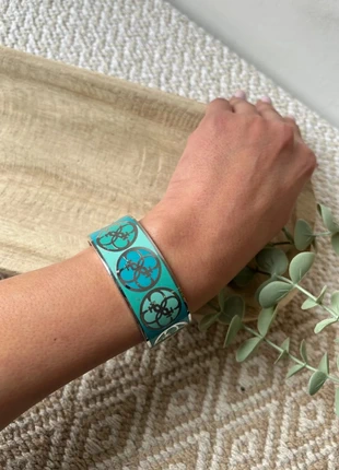 Joli bracelet rigide turquoise Guess – Très bon état, brand: histoire d'or, condition: Very good, €19.00, €20.65 includes Buyer Protection