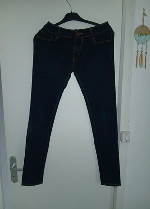 Jean Slim, marque: Elégance, état: Neuf sans étiquette, taille: L / 40 / 12, 3,00 €, 3,85 € Protection acheteurs incluse