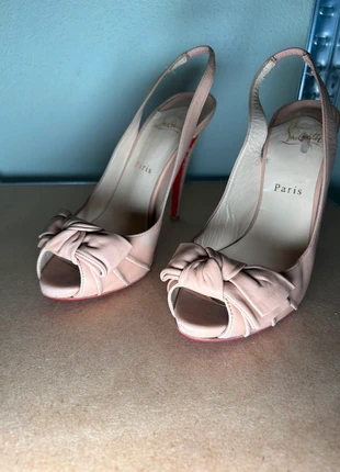 Christian Louboutin Slingback Peep-Toe Pumps Nude 39, marke: Christian Louboutin, zustand: Gut, größe: 39, 145,99 €, 153,99 € inklusive Vinted-Käuferschutz