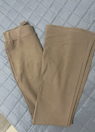 Pantalone a zampa, marque: Made In Italy, état: Très bon état, taille: S / 36 / 8, 5,00 €, 5,95 € Protection acheteurs incluse