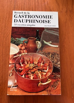 Livre de cuisine / Recueil de la gastronomie dauphinoise, staat: Heel goed, € 3,00, € 3,85 inclusief Kopersbescherming