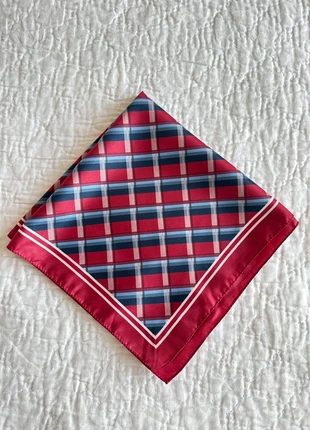 Carré bandana pour cheveux et cou, état: Très bon état, 25,50 €, 27,48 € Protection acheteurs incluse