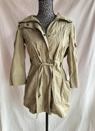 Casaco Parca Creme Vintage Meia Estação, marca: Vintage Dressing, estado: Muito bom, tamanho: S / 36 / 8, €5.00, €5.95 inclui Proteção do Comprador