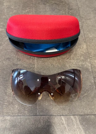 Gafas de sol estilo máscara en color marrón, marque: Burmar, état: Neuf avec étiquette, 6,00 €, 7,00 € Protection acheteurs incluse