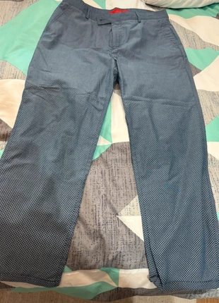 👖 Pantalón de Vestir / Chino con Micro Estampado de Cuadros (Azul Marino), marque: Zara, état: Neuf sans étiquette, taille: M, 3,00 €, 3,85 € Protection acheteurs incluse