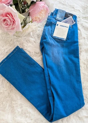 Jeans femme marque Pépé jeans taille 34 couleur bleu, marca: Pepe Jeans, estado: Muito bom, tamanho: XS / 34 / 6, €29.99, €32.19 inclui Proteção do Comprador Pro