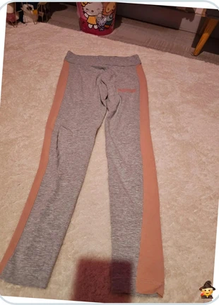 Legging Puma fille 12 ans – Gris & rose – Très bon état, brand: Puma, condition: Very good, size: 12 years / 152 cm, €5.00, €5.95 includes Buyer Protection