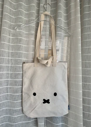Bolso tote Miffy bordado, marque: Miffy, état: Neuf sans étiquette, 8,00 €, 9,10 € Protection acheteurs incluse