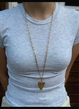 Collier à cœur, marque: Fait Main, état: Neuf sans étiquette, 10,00 €, 11,20 € Protection acheteurs incluse