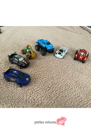 Lot petites voitures, marque: Hot Wheels, état: Très bon état, taille: 5 ans / 110 cm, 3,00 €, 3,85 € Protection acheteurs incluse