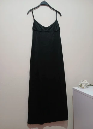Mango black velvet dress - New with tags, marca: Mango, estado: Novo com etiquetas, tamanho: S / 36 / 8, €59.00, €62.65 inclui Proteção do Comprador