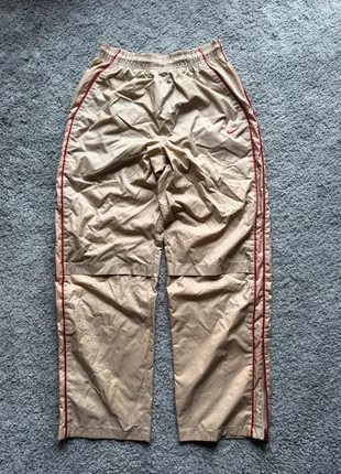 Nike Trackpants Beige, marque: Nike, état: Très bon état, taille: M, 27,99 €, 30,09 € Protection acheteurs incluse