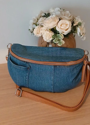 Sacoche banane en jeans tendance, marque: Boutique indépendante, état: Très bon état, 18,00 €, 19,60 € Protection acheteurs (Pro) incluse