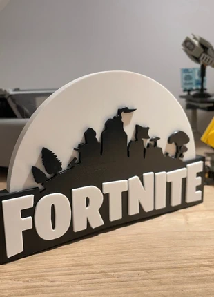 Logo Fortnite, marca: Fortnite, estado: Muito bom, €6.50, €7.53 inclui Proteção do Comprador Pro