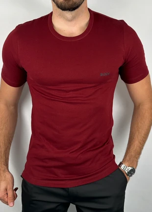 💎 Tee Shirt Hugo Boss Bordeaux taille M - 100% Coton - Comme Neuf 💎, marque: Hugo Boss, état: Neuf sans étiquette, taille: M, 29,90 €, 32,10 € Protection acheteurs (Pro) incluse