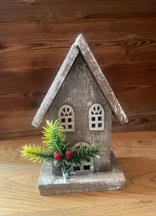 Maisonnette bois, staat: Heel goed, € 5,00, € 5,95 inclusief Kopersbescherming