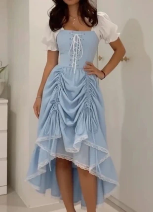 Robe bleue style princesse, corset lacé, jupe drapée et manches bouffantes. taille M, marke: Vintage Dressing, zustand: Sehr gut, größe: M / 38 / 10, 56,90 €, 60,45 € inklusive Vinted-Käuferschutz