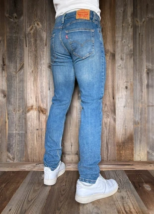 Jean Levi’s 511 bleu slim, marque: Levi's, état: Très bon état, taille: W30 | FR 40, 36,00 €, 38,50 € Protection acheteurs (Pro) incluse