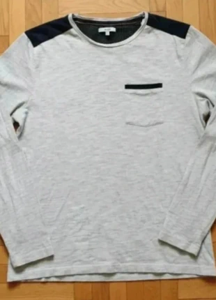 👕
Sweat fin blanc et gris – Jules – Taille XL – Très bon état, brand: Jules, condizioni: Ottime, taglia: XL, €3.40, €4.27 include la Protezione acquisti Pro