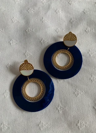 Boucles d’oreilles pendantes en résine bleu nuit et acier inoxydable doré, marque: Allurable Studio, état: Neuf sans étiquette, 15,00 €, 16,45 € Protection acheteurs (Pro) incluse
