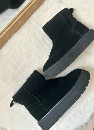 Boots fourres, brand: Stradivarius, condition: Very good, size: 38, €20.00, €21.70 includes Buyer Protection