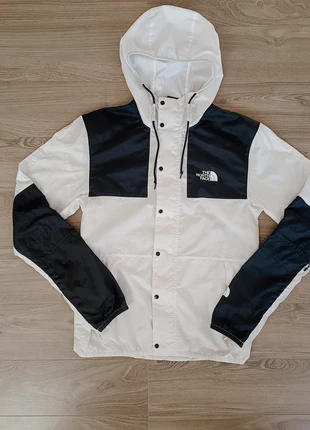 Imperméable The North Face à capuche mountain jacket / Taille S hommes / Blanc et noir, merk: The North Face, staat: Heel goed, maat: S, € 65,00, € 68,95 inclusief Kopersbescherming
