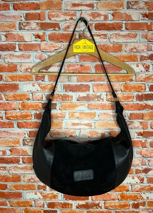 Borsa a spalla vintage Y2K hobo bag in vera pelle, marque: Vintage Dressing, état: Très bon état, 25,00 €, 26,95 € Protection acheteurs (Pro) incluse