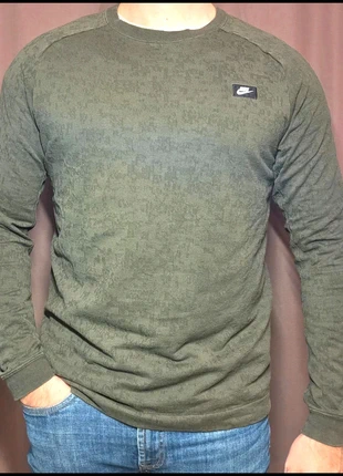 Pull Nike Vert TM TBE, marke: Nike, zustand: Sehr gut, größe: M, 12,90 €, 14,25 € inklusive Vinted-Käuferschutz