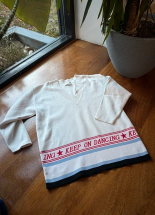 Pull Sandro, marque: Sandro, état: Très bon état, taille: S / 36 / 8, 30,00 €, 32,20 € Protection acheteurs incluse