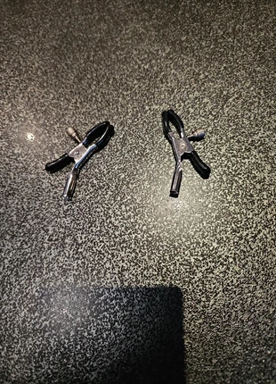 Pince tétons model 4 neuf, état: Neuf sans étiquette, 4,00 €, 4,90 € Protection acheteurs incluse