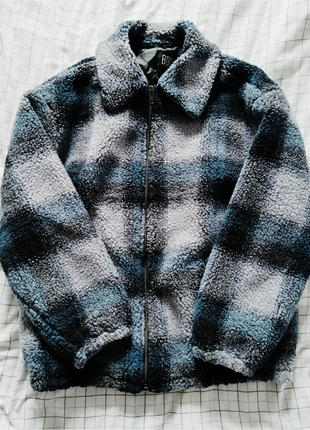 BDG urban outfitters fluffy teddy jacket (s), merk: BDG, staat: Heel goed, maat: S / 36 / 8, € 19,99, € 21,69 inclusief Kopersbescherming Pro