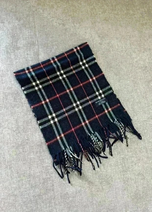 Écharpe Burberry bleu marine, brand: Burberry, condition: Very good, €45.00, €47.95 includes Buyer Protection Pro