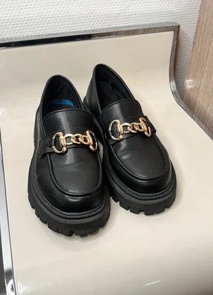 Mocassin SHEIN, brand: Shein, condizioni: Ottime, taglia: 36, €5.00, €5.95 include la Protezione acquisti