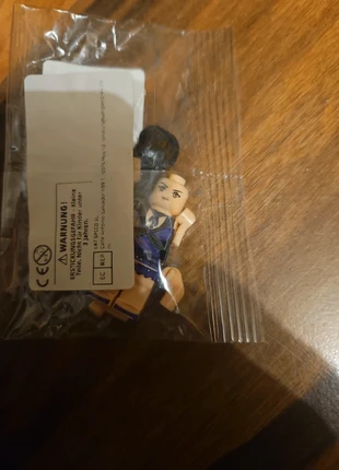 Final Fantasy 7 Tifa mit kleid Lego Klemmbausteine Figur, brand: Final Fantasy, condizioni: Nuovo con cartellino, taglia: Taglia unica, €9.00, €10.15 include la Protezione acquisti