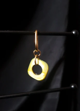 Monoboucle dorée breloque verte nacrée, marke: Slaycycled, zustand: Neu, mit Etikett, 17,00 €, 18,55 € inklusive Vinted-Käuferschutz