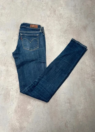 Jean Levi’s Slight curve skinny Femme Blue vintage – Taille 34 (W25), marque: Levi's, état: Très bon état, taille: XS / 34 / 6, 17,00 €, 18,55 € Protection acheteurs incluse