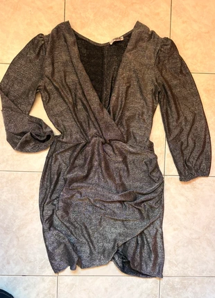 Vestito argento curvy M/L capodanno con scollatura manica tre quarti, marque: Glamour, état: Très bon état, taille: L / 40 / 12, 10,00 €, 11,20 € Protection acheteurs incluse