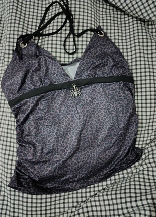 Top con lacci al collo disegno animalier, brand: Alternative, condizioni: Ottime, taglia: M / IT 42 / EU 38, €18.00, €19.60 include la Protezione acquisti