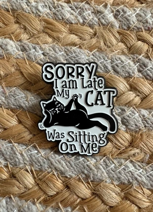 Pins chat Sorry I’m late, condizioni: Ottime, €4.00, €4.90 include la Protezione acquisti Pro