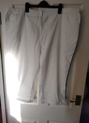 BM Cropped Trousers - White Size 24, brand: BM, condition: Very good, size: 6XL / UK 40-42, £2.50, £3.33 includes Buyer Protection