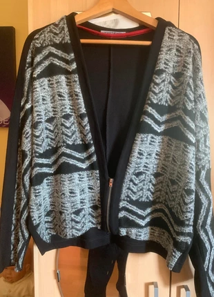 Très joli cardigan gilet Mado et les Autres TBE, brand: MADO, condition: Very good, size: XL / 42 / 14, €8.00, €9.10 includes Buyer Protection