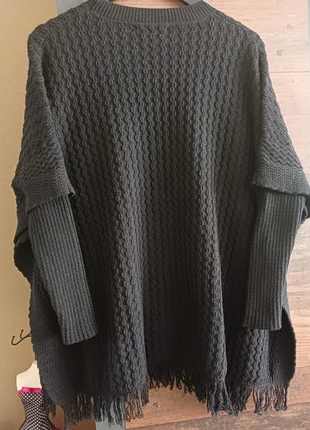 Kuscheliger Strickponcho 🖤, brand: Mc Lorene, condizioni: Ottime, taglia: Taglia unica, €10.00, €11.20 include la Protezione acquisti